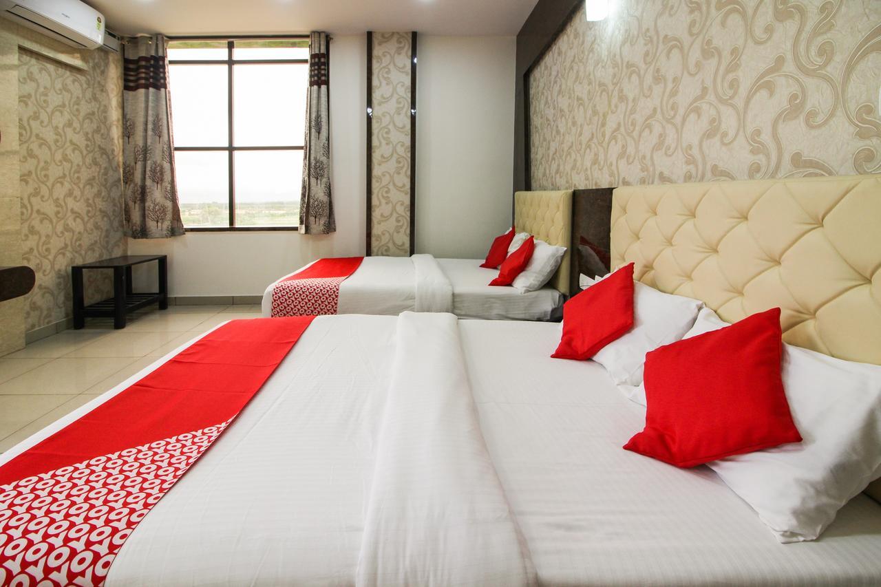 Chikmagalūr Oyo 15136 Nisarga Lodge מראה חיצוני תמונה
